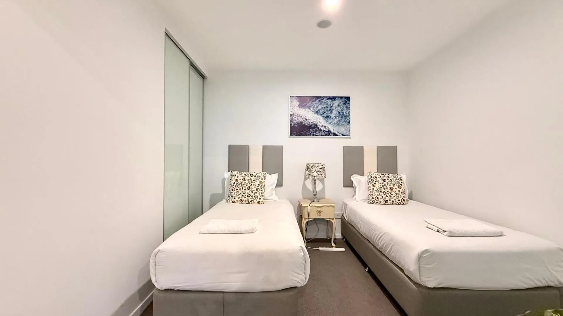 Apartment Heart Of Cbd Stylish 2Br Apt-Quiet-Pool-View-Bbq Canberra